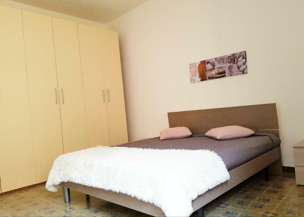 Family Apartment On The Beach アルゲーロ エクステリア 写真